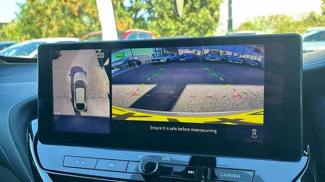 Nissan Juke JUKE 1.0 DiG-T Tekna 5dr DCT