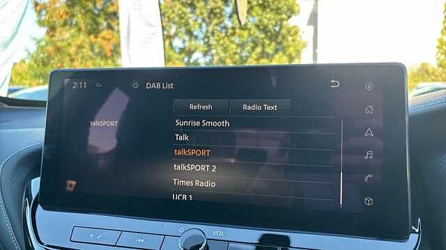 Nissan Juke JUKE 1.0 DiG-T Tekna 5dr DCT