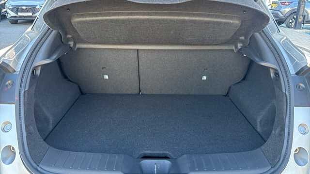 Nissan Juke JUKE 1.0 DiG-T Tekna 5dr DCT