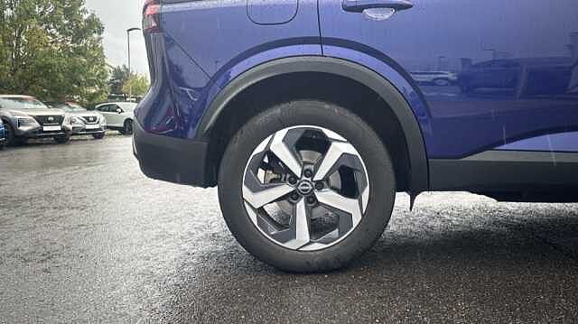 Nissan Qashqai QASHQAI 1.3 DiG-T MH 158 N-Connecta 5dr