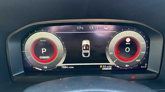 Nissan Juke JUKE 1.6 Hybrid N-Connecta 5dr Auto