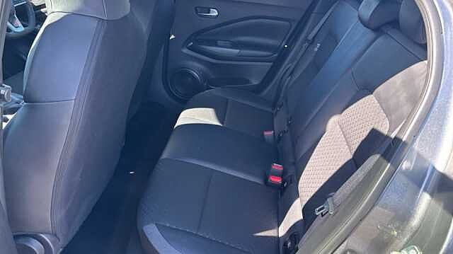 Nissan Juke JUKE 1.6 Hybrid N-Connecta 5dr Auto