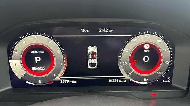 Nissan Juke JUKE 1.0 DiG-T N-Connecta 5dr DCT