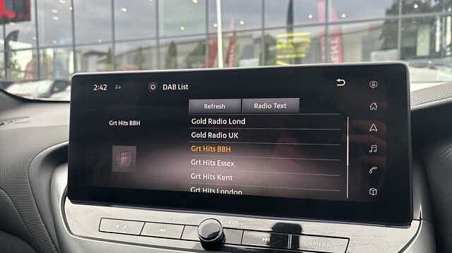 Nissan Juke JUKE 1.0 DiG-T N-Connecta 5dr DCT