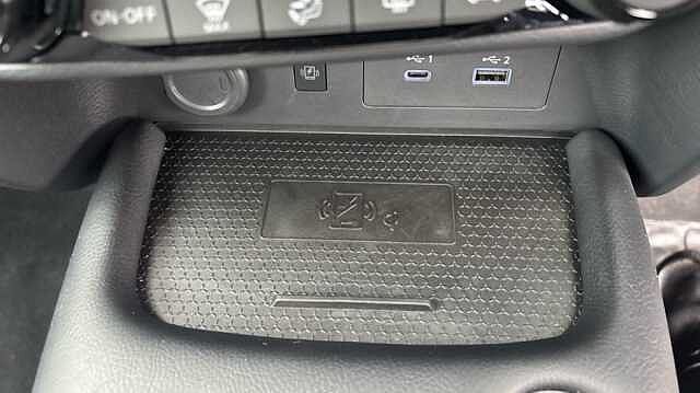 Nissan Juke JUKE 1.0 DiG-T N-Connecta 5dr DCT