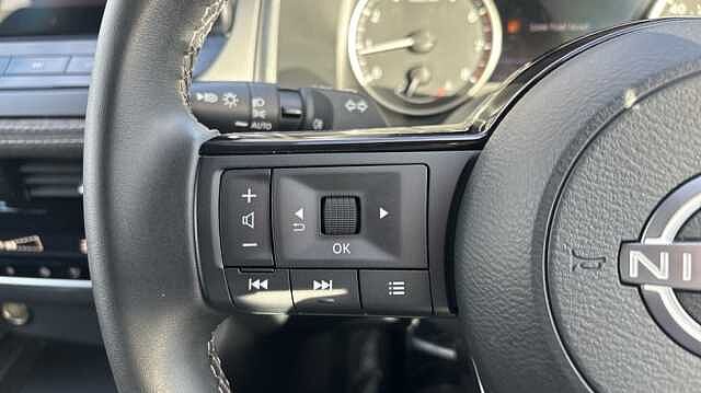 Nissan Qashqai QASHQAI 1.3 DiG-T MH Acenta Premium 5dr