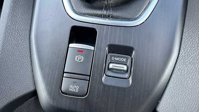 Nissan Qashqai QASHQAI 1.3 DiG-T MH Acenta Premium 5dr