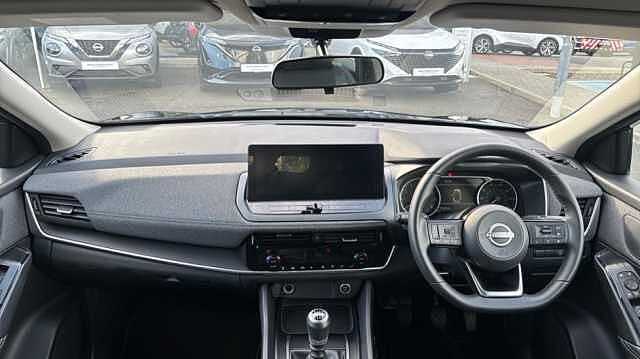 Nissan Qashqai QASHQAI 1.3 DiG-T MH Acenta Premium 5dr