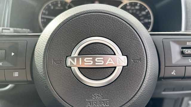 Nissan Qashqai QASHQAI 1.3 DiG-T MH Acenta Premium 5dr