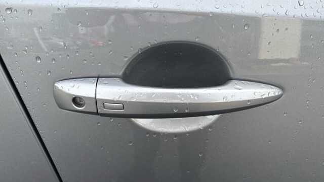 Nissan Qashqai QASHQAI 1.3 DiG-T MH Acenta Premium 5dr