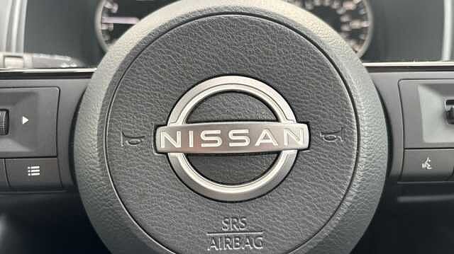 Nissan Qashqai QASHQAI 1.3 DiG-T MH Acenta Premium 5dr