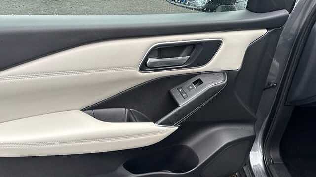 Nissan Qashqai QASHQAI 1.3 DiG-T MH 158 Tekna 5dr