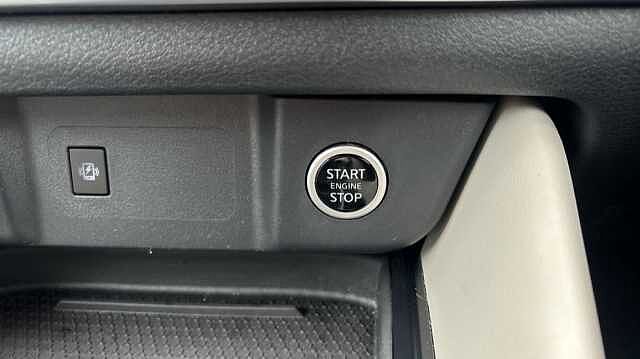 Nissan Qashqai QASHQAI 1.3 DiG-T MH 158 Tekna 5dr