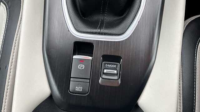 Nissan Qashqai QASHQAI 1.3 DiG-T MH 158 Tekna 5dr