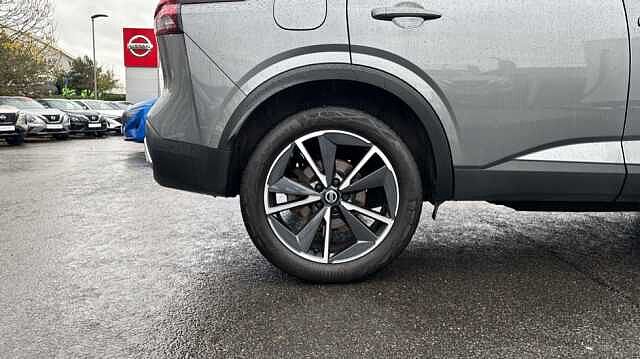 Nissan Qashqai QASHQAI 1.3 DiG-T MH 158 Tekna 5dr