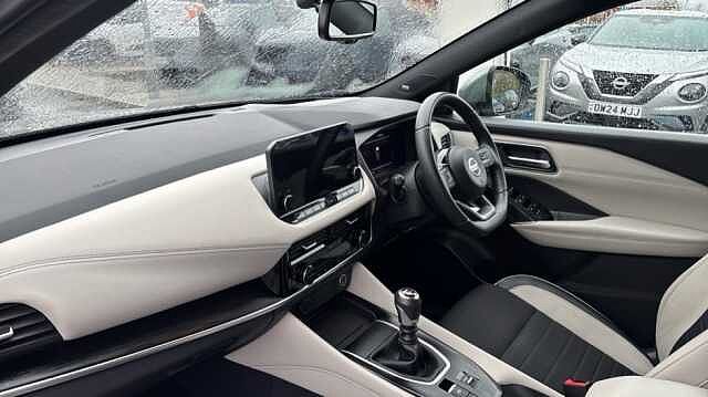 Nissan Qashqai QASHQAI 1.3 DiG-T MH 158 Tekna 5dr