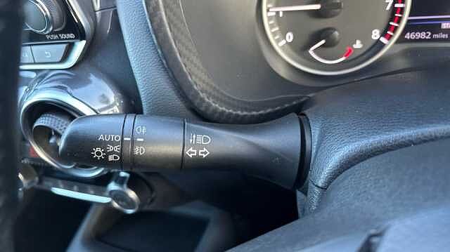 Nissan Juke JUKE 1.0 DiG-T N-Connecta 5dr