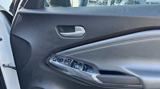 Nissan Juke JUKE 1.0 DiG-T N-Connecta 5dr