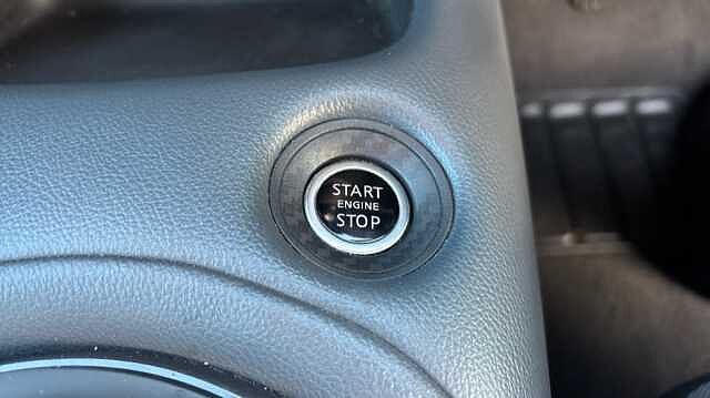 Nissan Juke JUKE 1.0 DiG-T N-Connecta 5dr