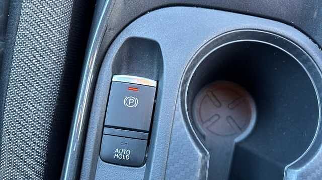 Nissan Juke JUKE 1.0 DiG-T N-Connecta 5dr