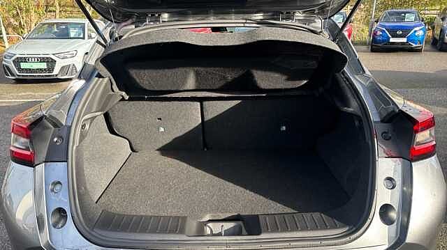 Nissan Juke JUKE 1.6 Hybrid N-Connecta 5dr Auto