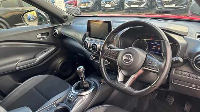 Nissan Juke JUKE 1.0 DiG-T 114 N-Connecta 5dr
