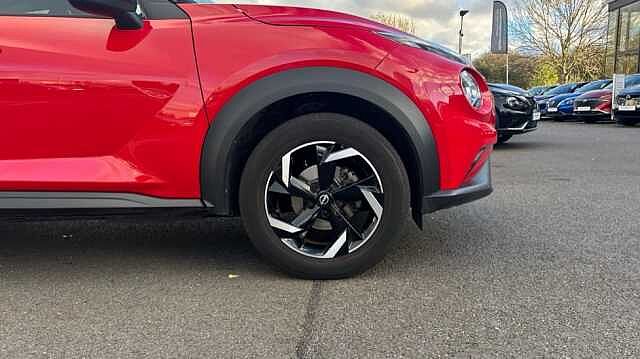 Nissan Juke JUKE 1.0 DiG-T 114 N-Connecta 5dr