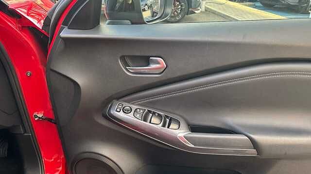 Nissan Juke JUKE 1.0 DiG-T 114 N-Connecta 5dr