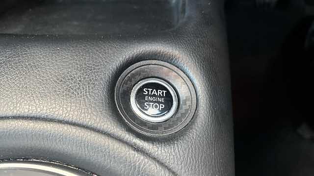 Nissan Juke JUKE 1.0 DiG-T 114 N-Connecta 5dr