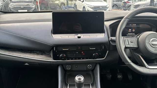 Nissan Qashqai QASHQAI 1.3 DiG-T MH Tekna 5dr