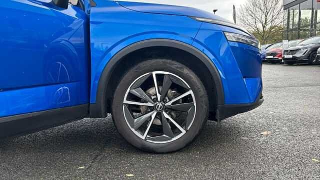 Nissan Qashqai QASHQAI 1.3 DiG-T MH Tekna 5dr