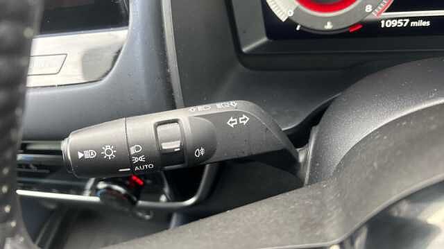 Nissan Qashqai QASHQAI 1.3 DiG-T MH Tekna 5dr