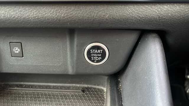 Nissan Qashqai QASHQAI 1.3 DiG-T MH Tekna 5dr