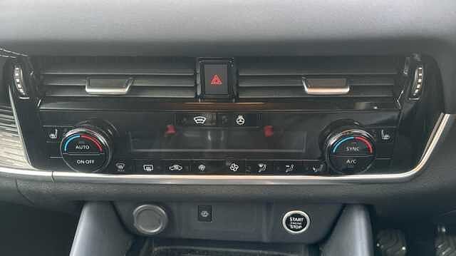 Nissan Qashqai QASHQAI 1.3 DiG-T MH Tekna 5dr