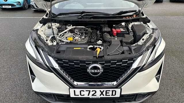 Nissan Qashqai QASHQAI 1.3 DiG-T MH N-Connecta 5dr