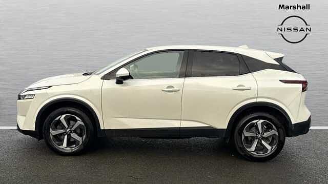 Nissan Qashqai QASHQAI 1.3 DiG-T MH N-Connecta 5dr