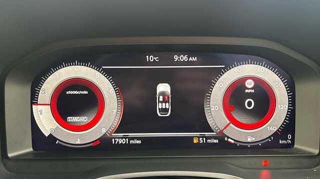 Nissan Qashqai QASHQAI 1.3 DiG-T MH N-Connecta 5dr