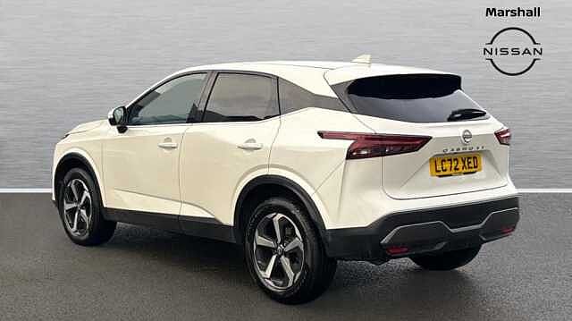 Nissan Qashqai QASHQAI 1.3 DiG-T MH N-Connecta 5dr