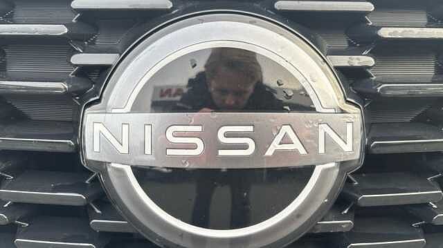 Nissan Qashqai QASHQAI 1.3 DiG-T MH N-Connecta 5dr