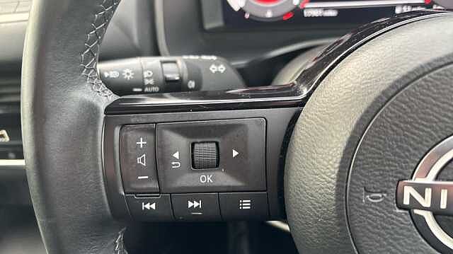 Nissan Qashqai QASHQAI 1.3 DiG-T MH N-Connecta 5dr