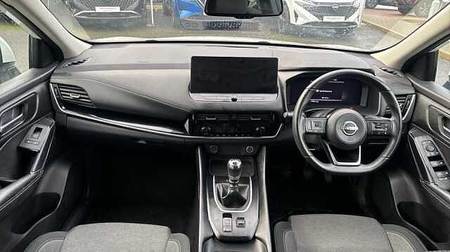 Nissan Qashqai QASHQAI 1.3 DiG-T MH N-Connecta 5dr