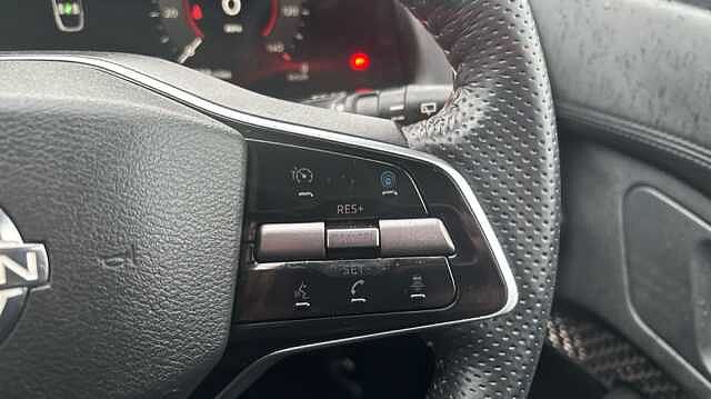 Nissan Ariya ARIYA 160kW Advance 63kWh 22kWCh 5dr Auto