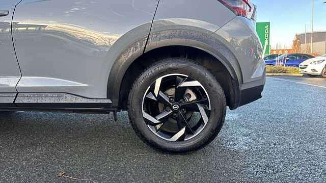 Nissan Juke JUKE 1.6 Hybrid N-Connecta 5dr Auto