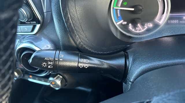 Nissan Juke JUKE 1.6 Hybrid N-Connecta 5dr Auto