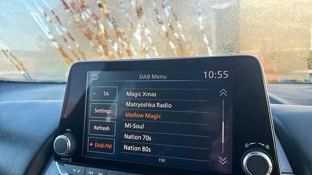 Nissan Juke JUKE 1.6 Hybrid N-Connecta 5dr Auto