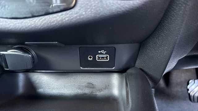 Nissan Juke JUKE 1.6 Hybrid N-Connecta 5dr Auto