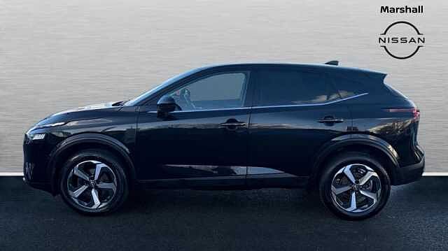 Nissan Qashqai QASHQAI 1.3 DiG-T MH N-Connecta 5dr