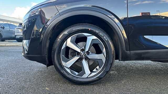 Nissan Qashqai QASHQAI 1.3 DiG-T MH N-Connecta 5dr