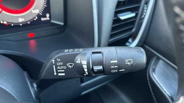 Nissan Qashqai QASHQAI 1.3 DiG-T MH N-Connecta 5dr