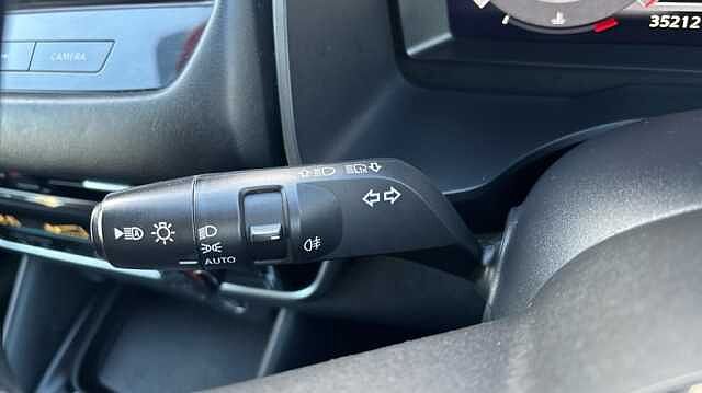 Nissan Qashqai QASHQAI 1.3 DiG-T MH N-Connecta 5dr